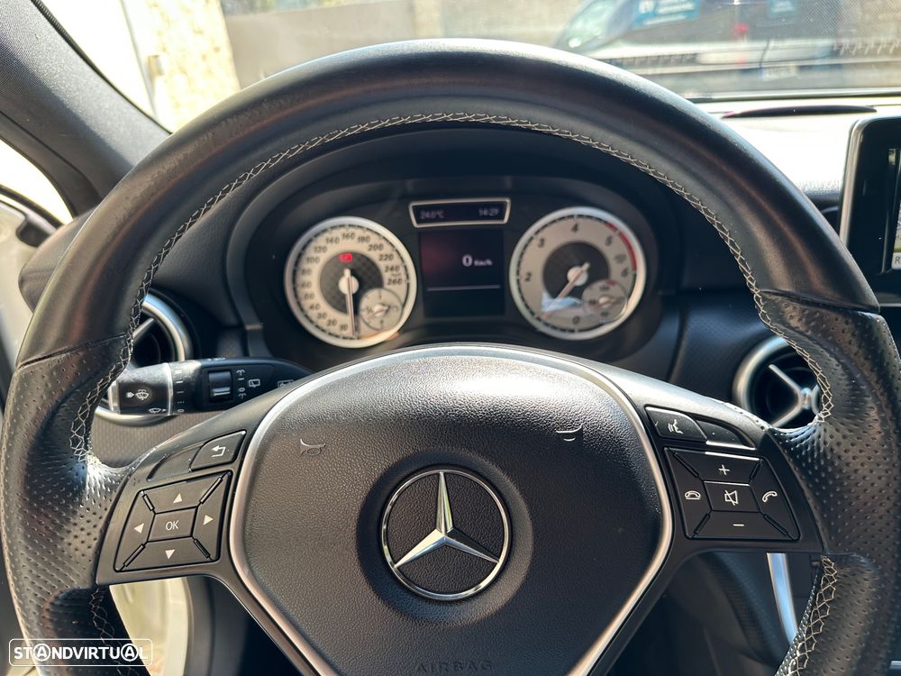 Mercedes-Benz A 180 CDI BE Edition Urban - 11