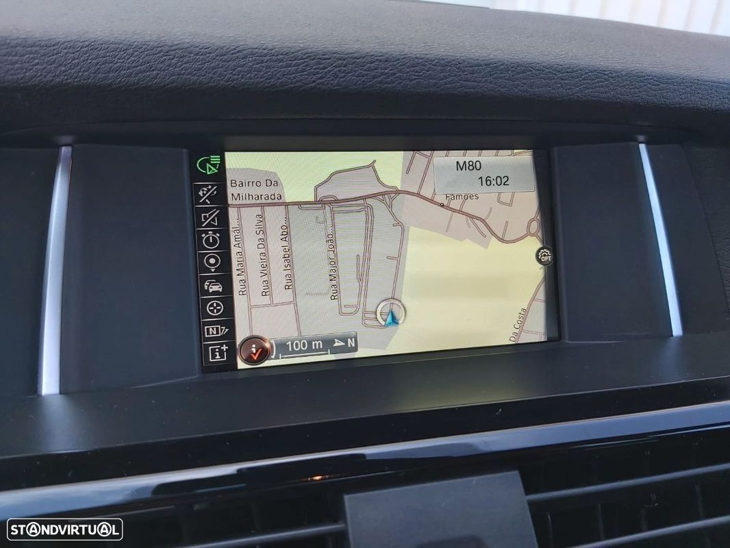 BMW X4 20 d xDrive Pack M - 37