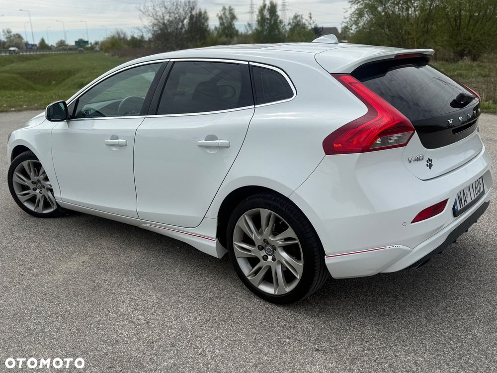 Volvo XC 40 ver-d4-scr-awd-inscription - 6