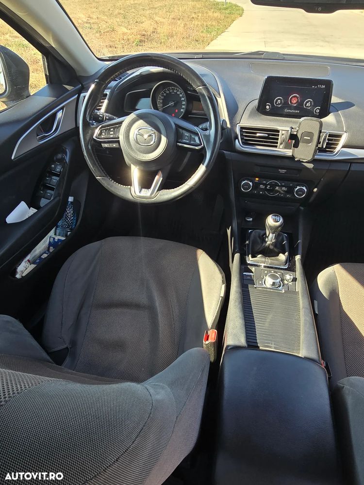 MAZDA 3 2018 — imagine 6