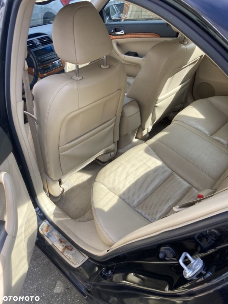 Honda Accord 2.4 i Automatik Executive - 17