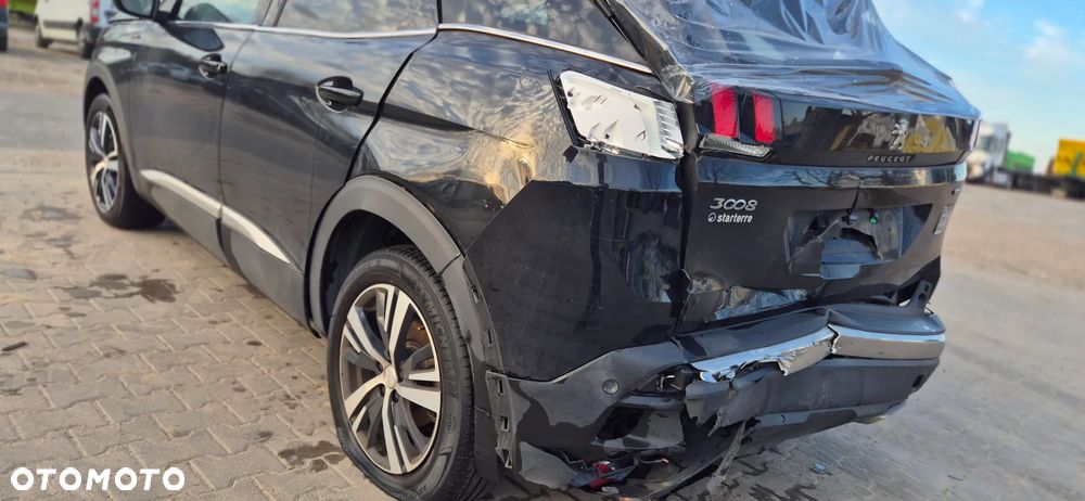 Peugeot 3008 1.2 PureTech GT S&S - 23