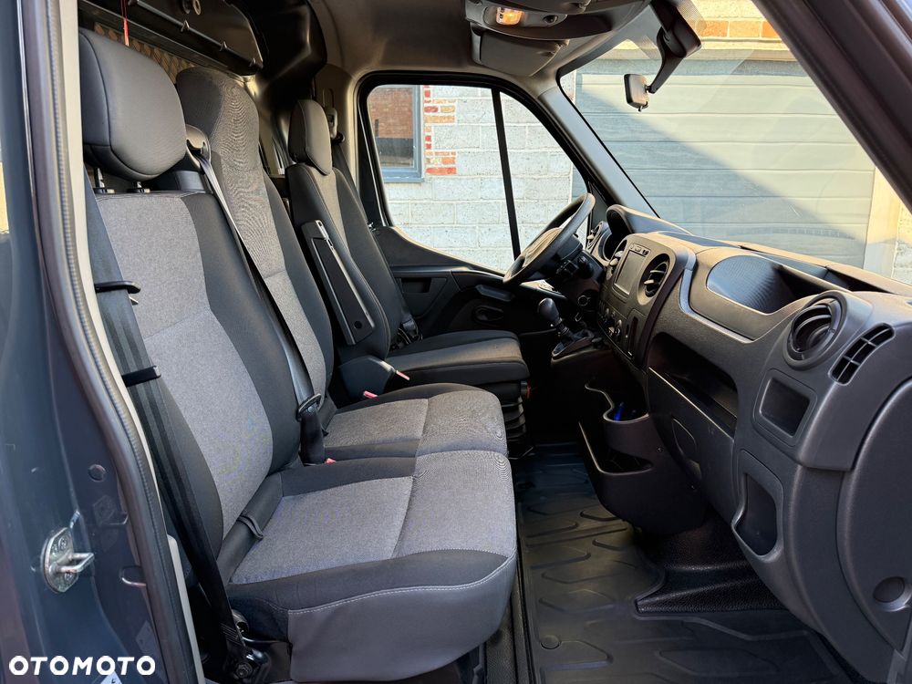 Renault Master - 22