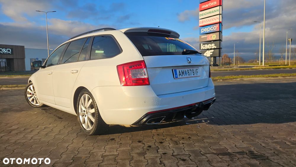 Skoda Octavia 2.0 TDI 4x4 RS Challenge DSG - 8