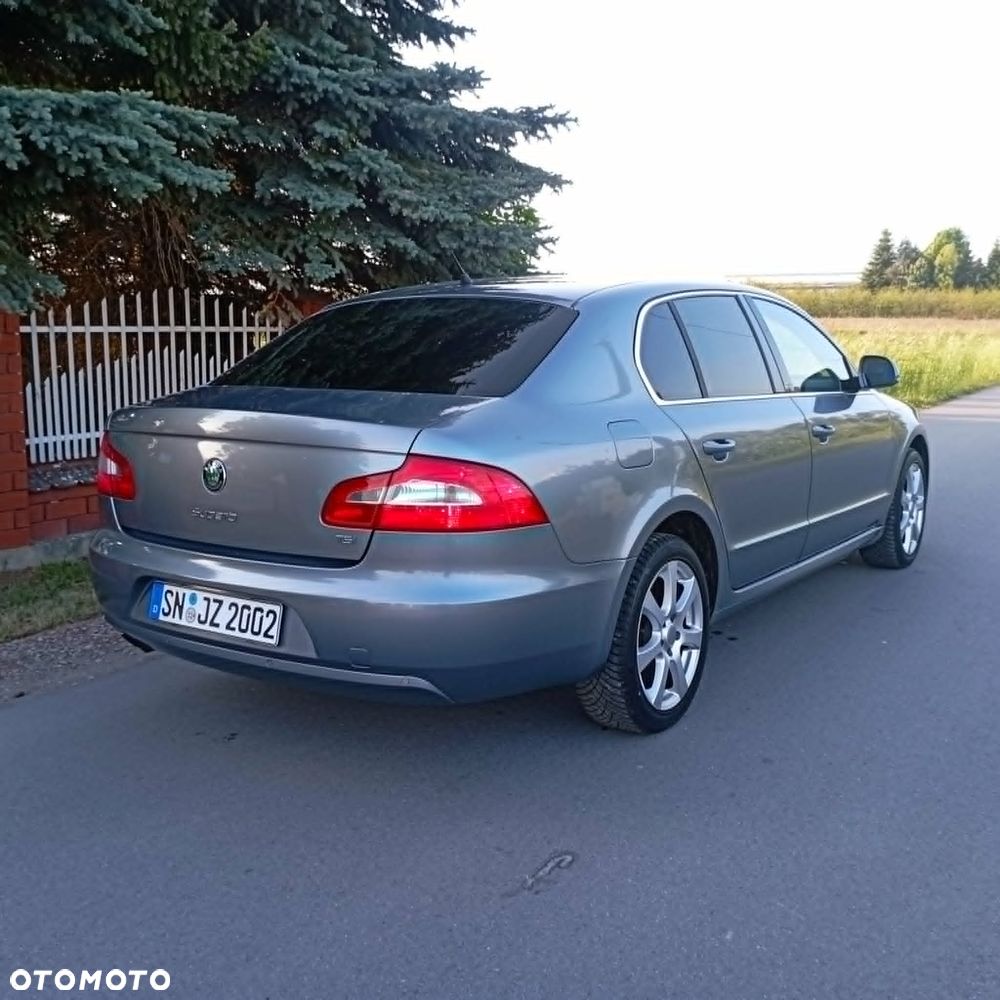 Skoda Superb 1.4 TSI Green tec Ambition - 8