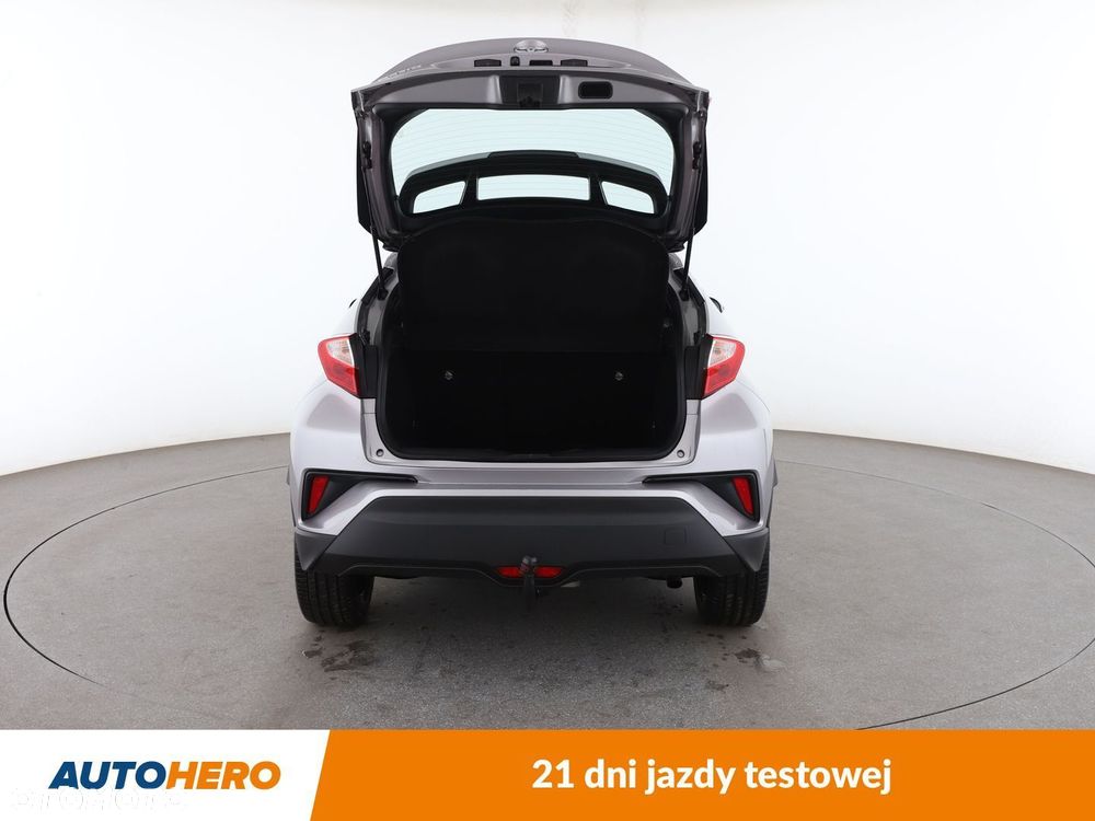 Toyota C-HR - 16