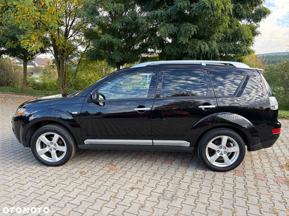 Mitsubishi Outlander 2.4 4WD Invite - 9