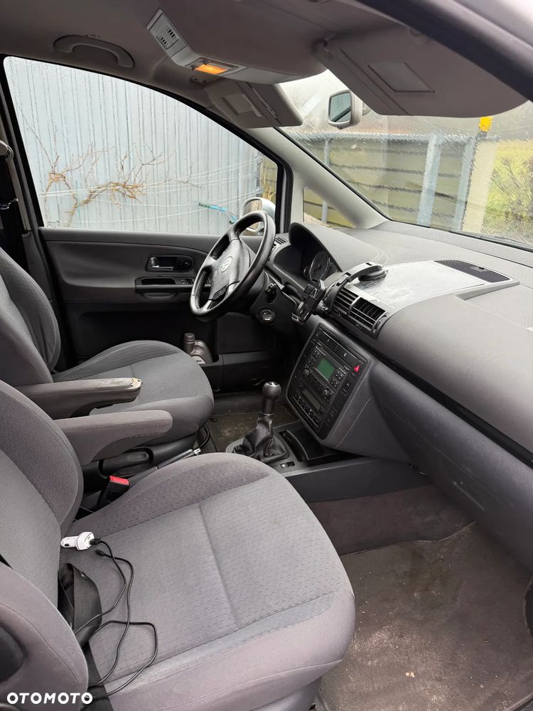 Volkswagen Sharan 2.0 TDI Comfortline - 3