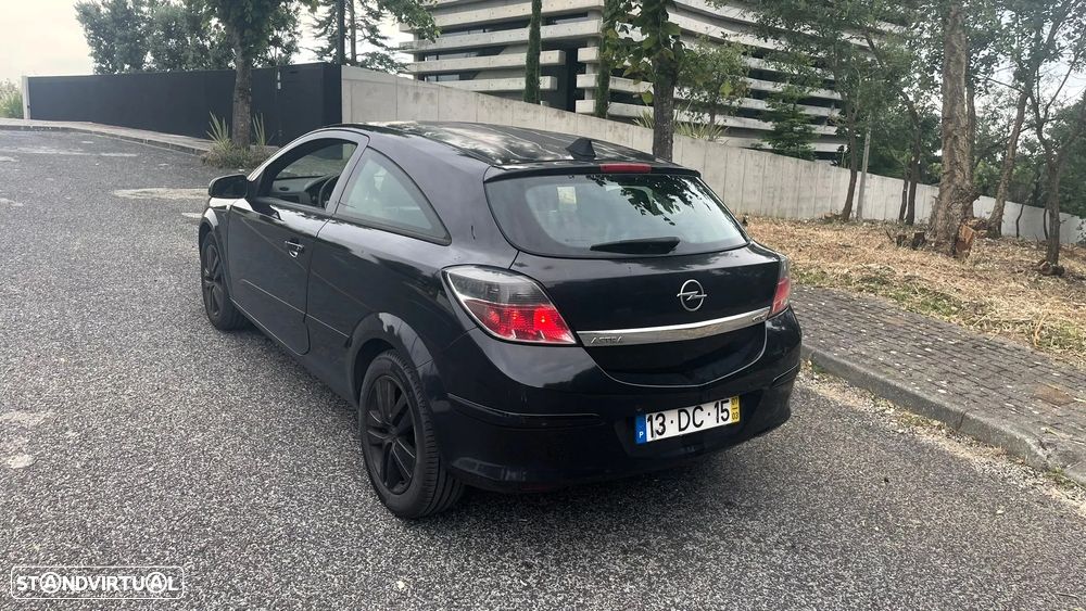 Opel Astra GTC 1.3 CDTI - 3