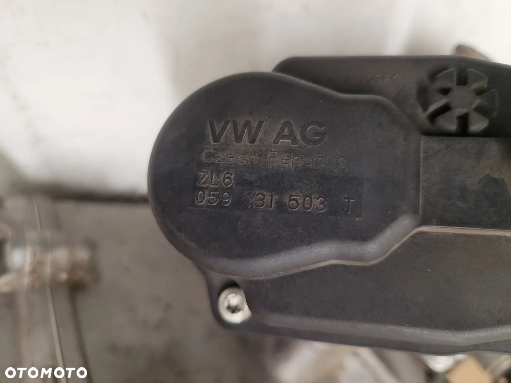 OBUDOWA FILTRA OLEJU CHŁODNICA SPALIN ZAWÓR EGR AUDI A6 C7 A7 A8 Q7 CLA CDU CTB - 8