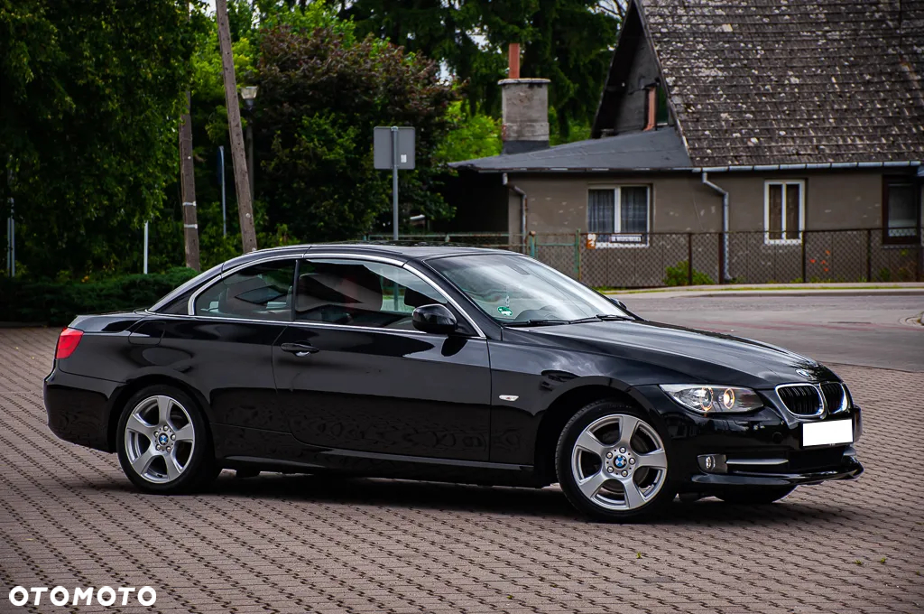 BMW Seria 3 320d DPF Blue Performance Edition Sport - 9