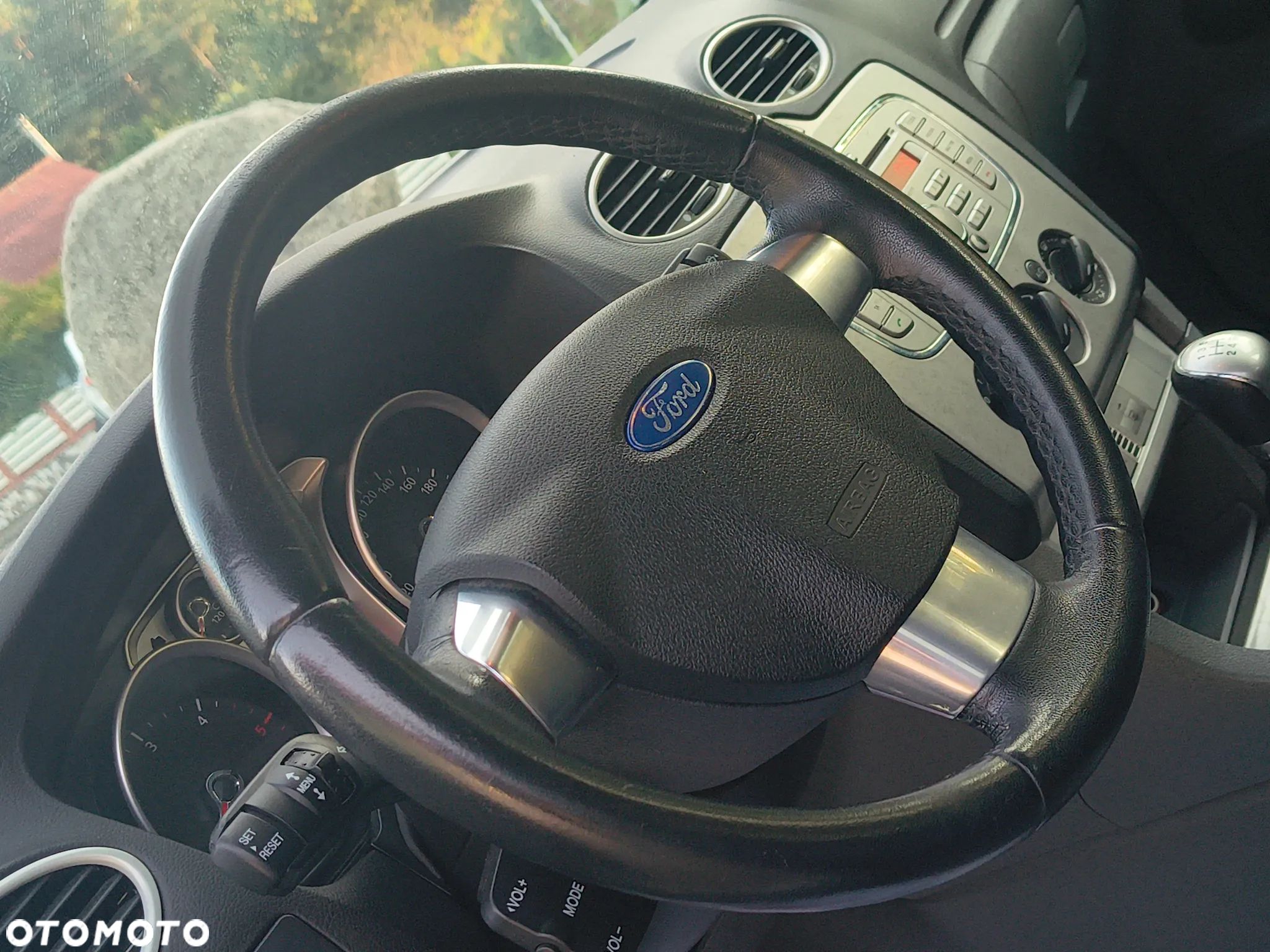 Ford Focus - 14