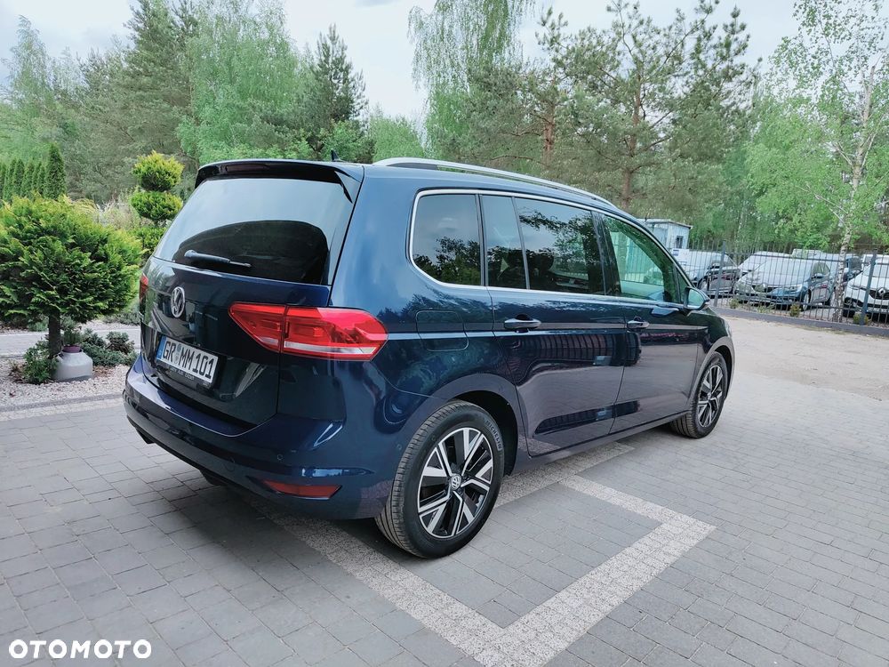 Volkswagen Touran 2.0 TDI SCR DSG Highline - 4