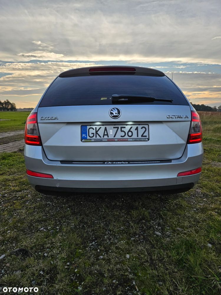 Skoda Octavia 2.0 TDI Ambition - 6