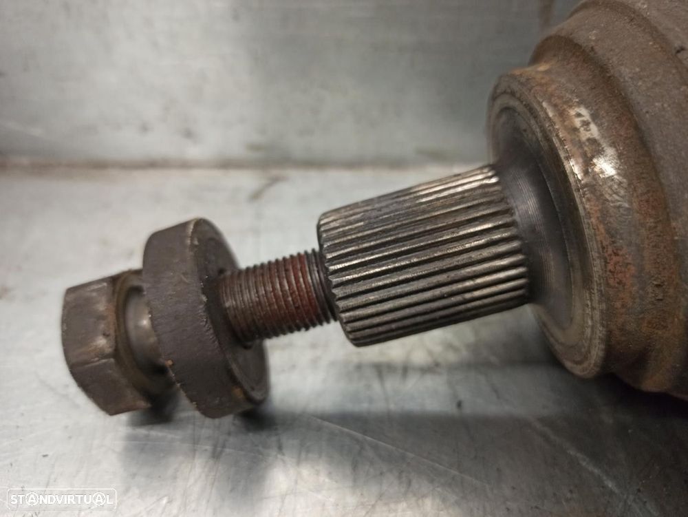 TRANSMISSÃO FRONTAL ESQUERDA VOLKSWAGEN TOURAN 2004 -1K0407271BJ - 2