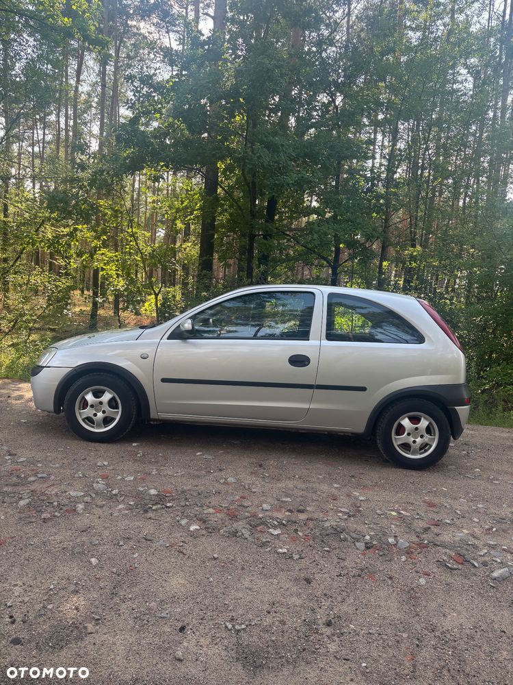 Opel Corsa 1.0 12V Cosmo - 8