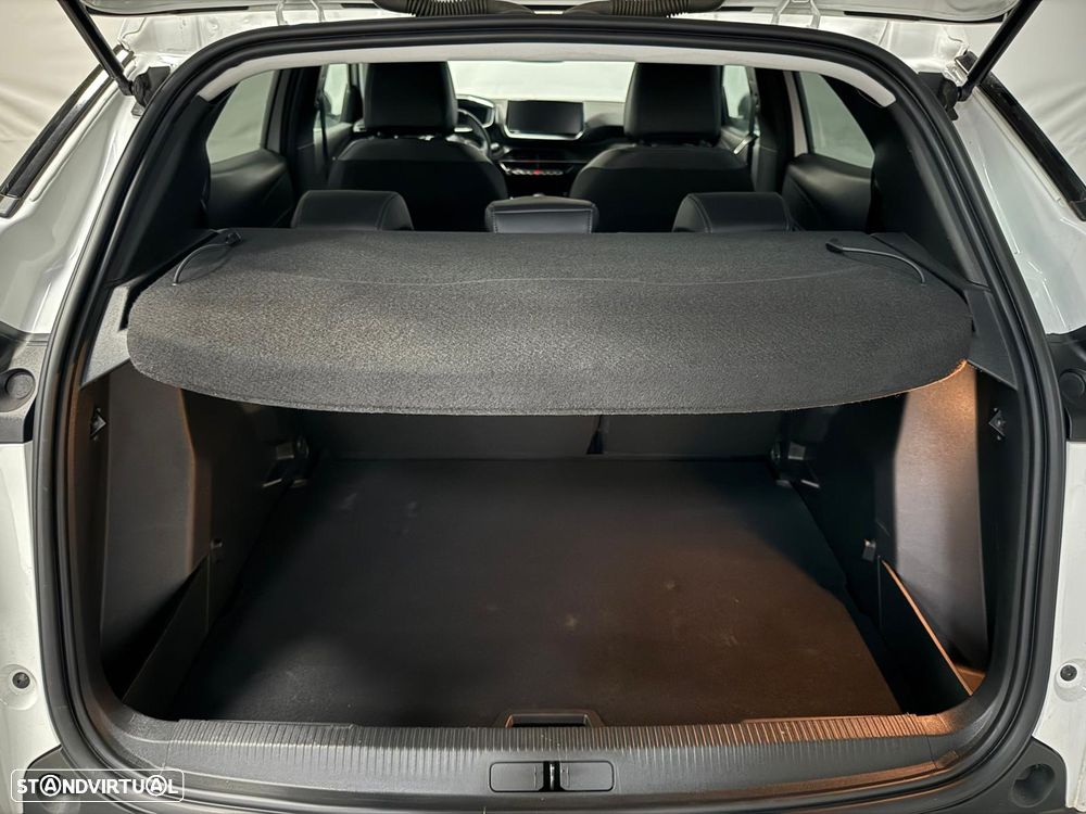 Peugeot 2008 1.5 BlueHDi Allure Pack - 11