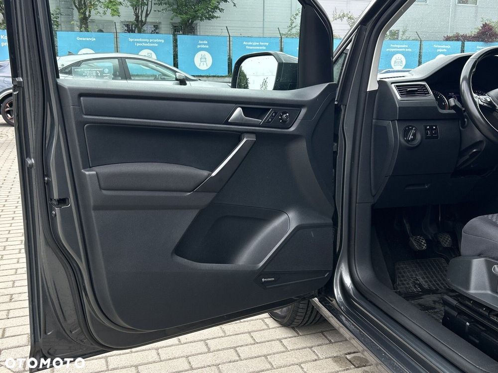 Volkswagen Caddy - 10