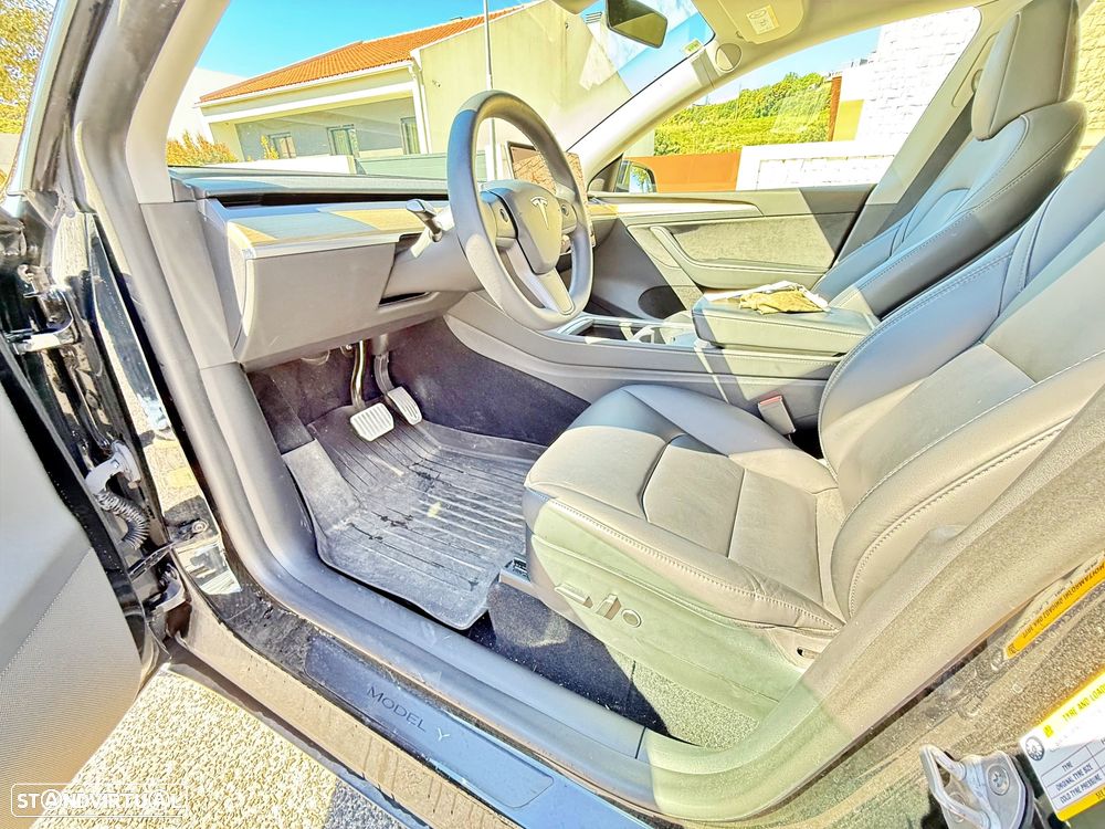 Tesla Model Y Long Range Tração Integral - 12