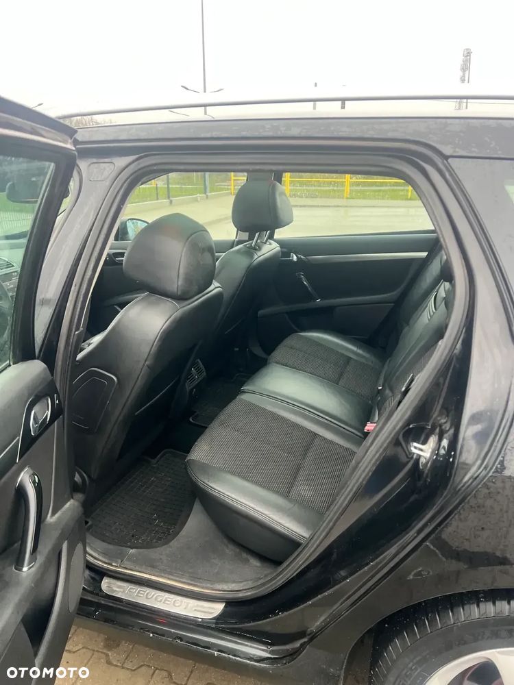 Peugeot 407 2.0 Premium Navtech - 12