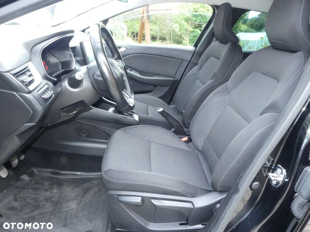 Renault Clio - 7