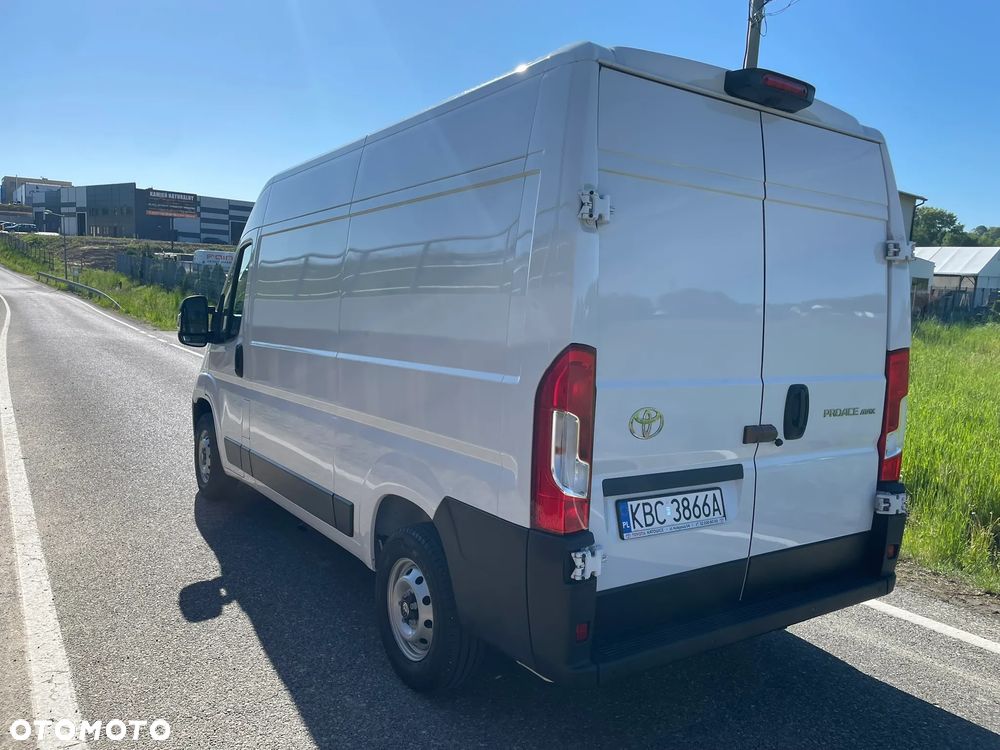 Toyota Proace Max - 9