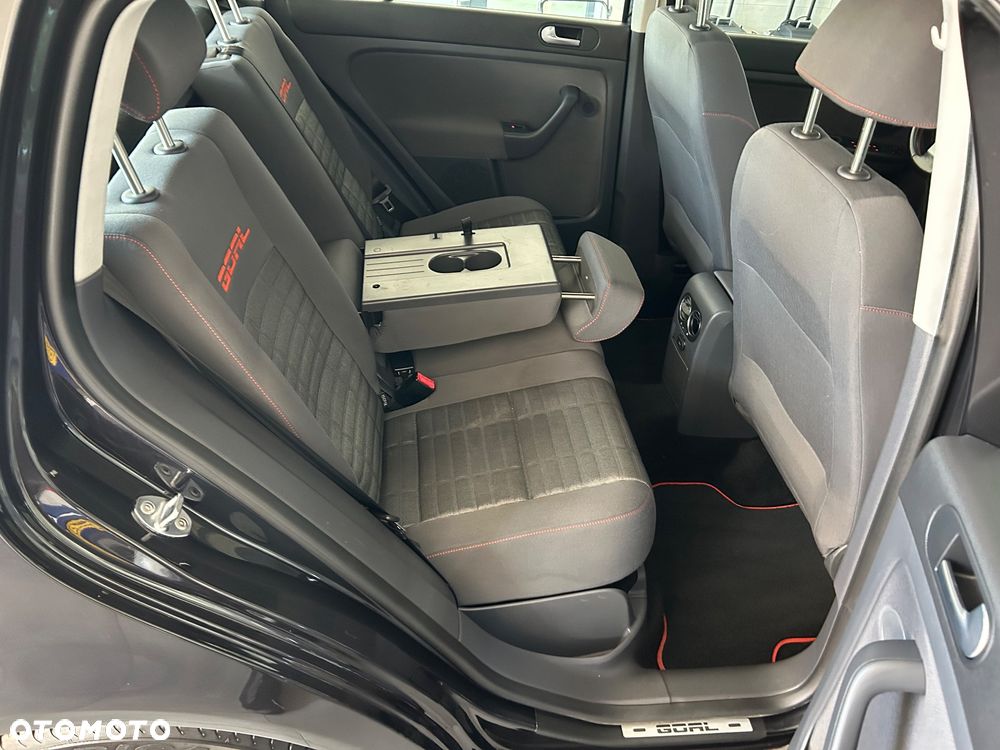 Volkswagen Golf Plus 1.4 FSI Comfortline - 25