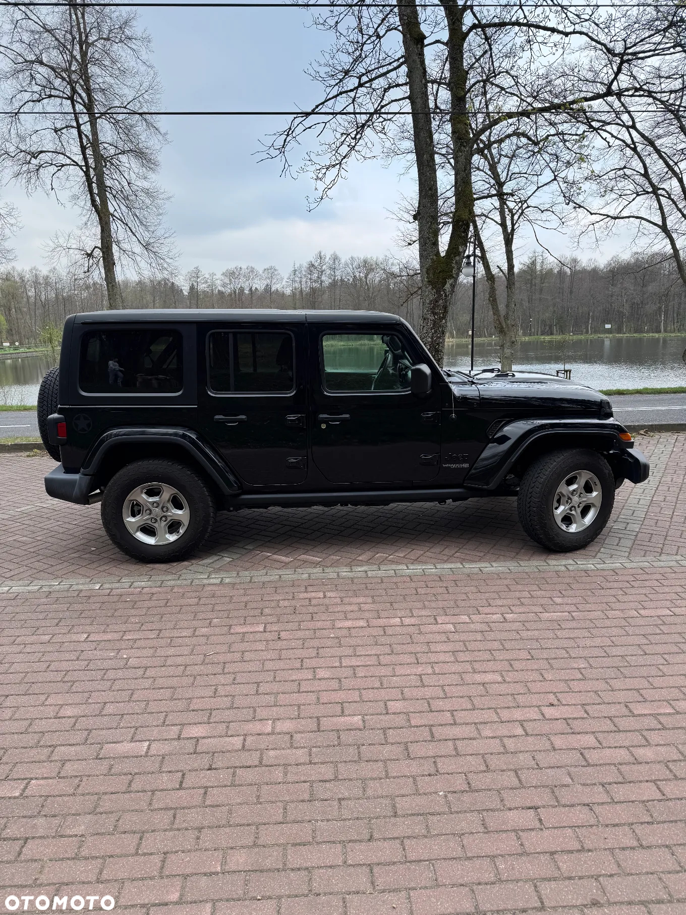 Jeep Wrangler - 5