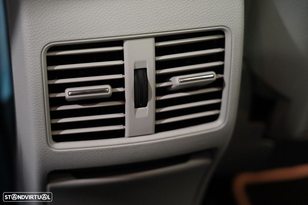 Mercedes-Benz GLA 180 CDi Urban - 28