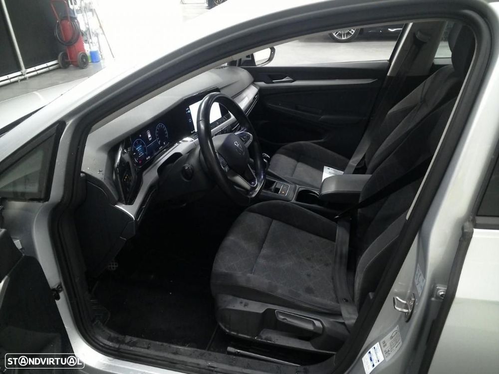 VW Golf Variant 2.0 TDi Life - 3