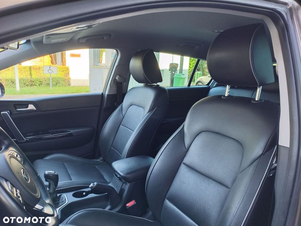 Kia Sportage 1.6 T-GDI Business Line 4WD - 11