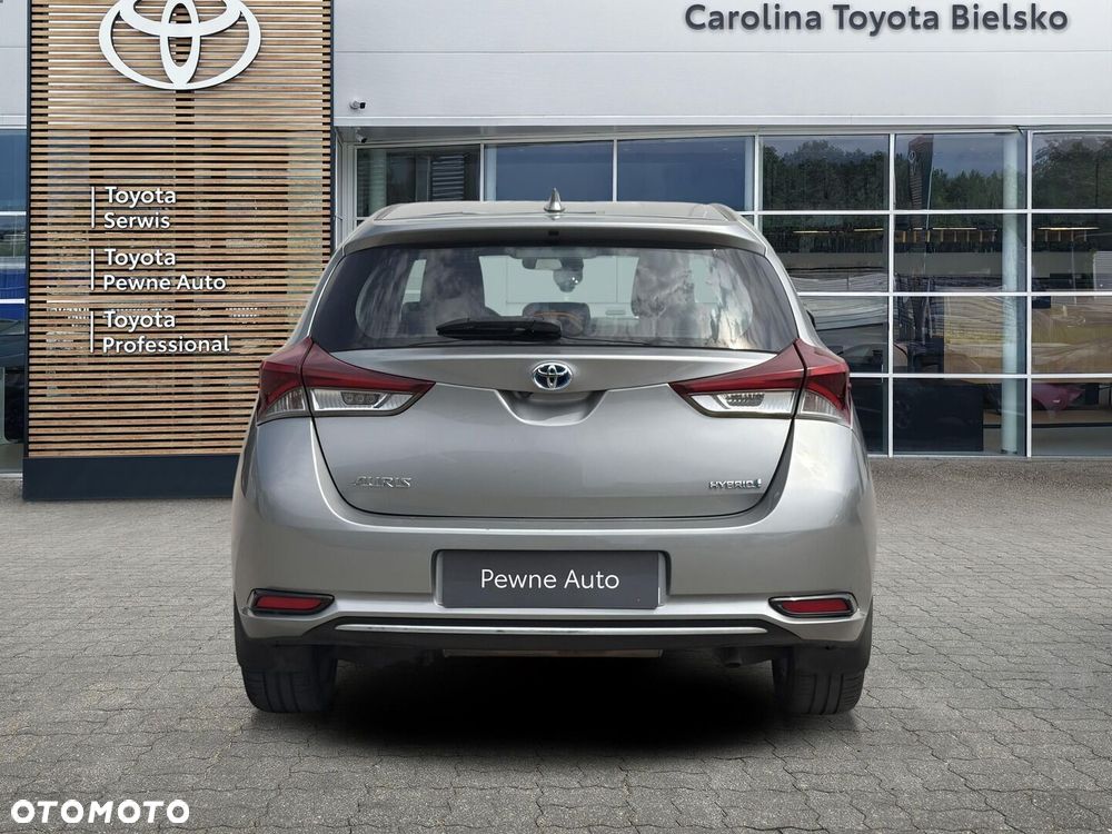 Toyota Auris - 4