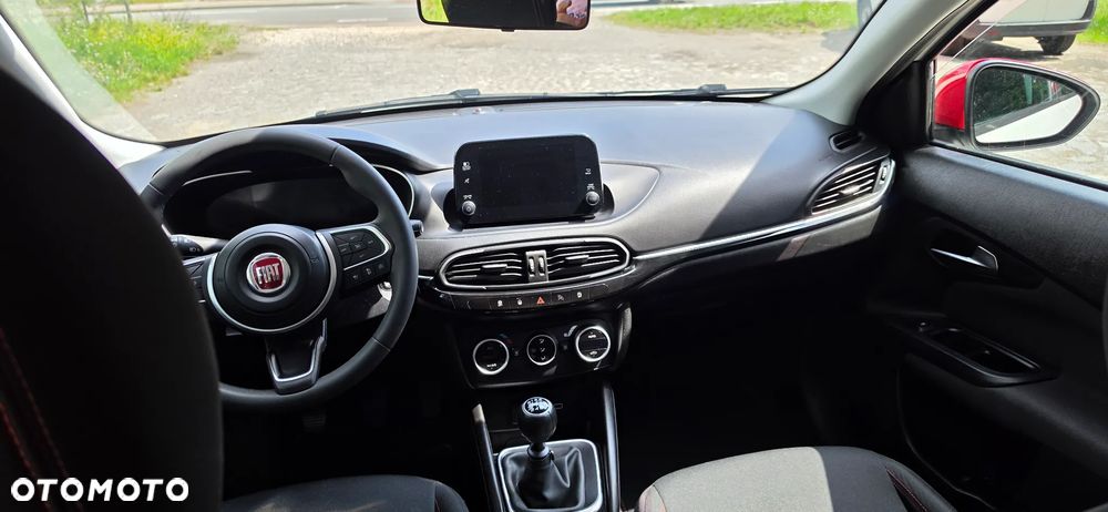 Fiat Tipo 1.6 MultiJet Red - 9