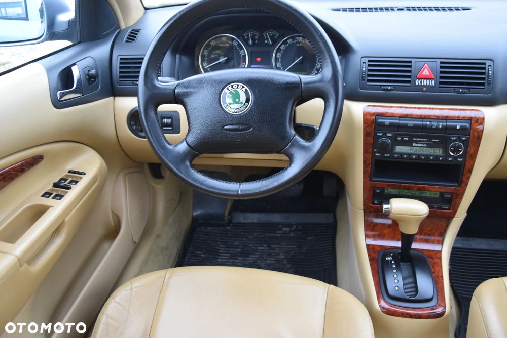 Skoda Octavia 1.8T L&K - 17