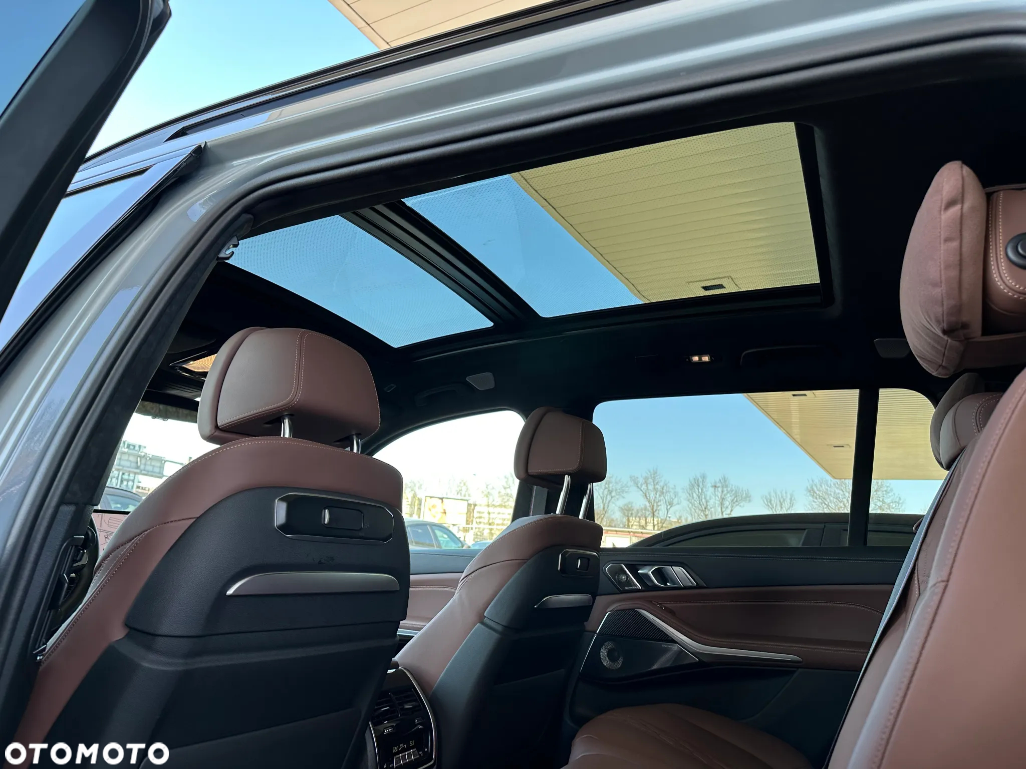 BMW X7 - 25