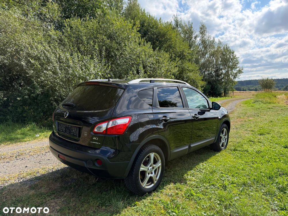 Nissan Qashqai 2.0 dCi DPF tekna - 7