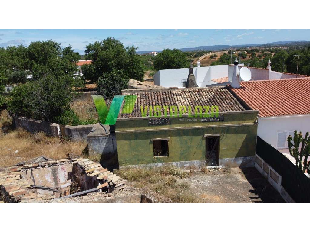 Terreno Misto com Ruína para reconstrução Fontainhas - Ferreiras Al... - Grande imagem: 3/24