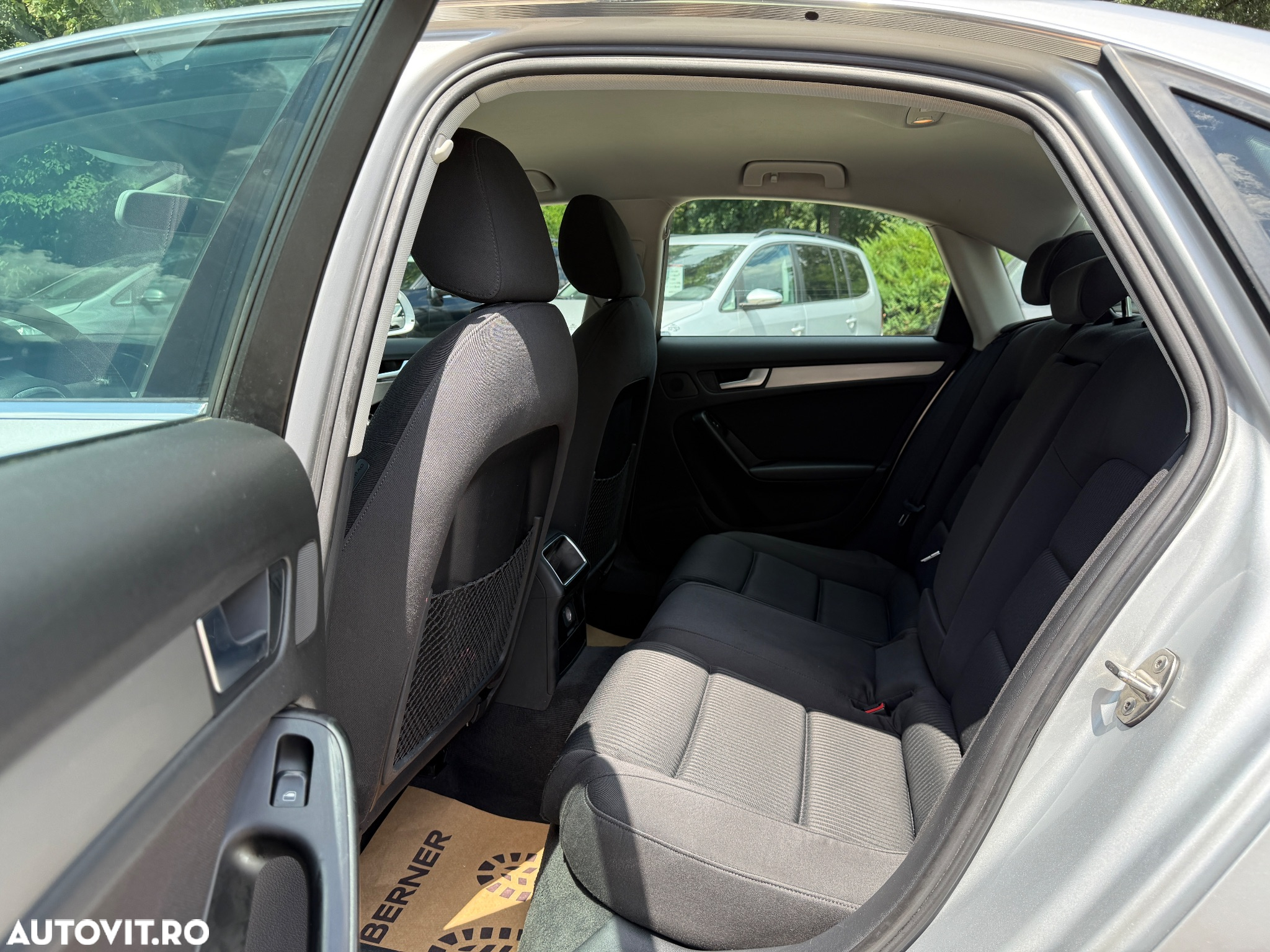 Audi A4 Avant 2.0 TDI DPF Ambition - 12