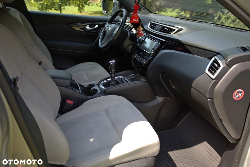 Nissan Qashqai 1.6 dCi 4x4 360 S&S - 12