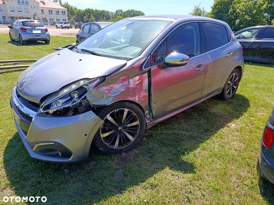 Peugeot 208 PureTech 110 Stop & Start Tech Edition - 3