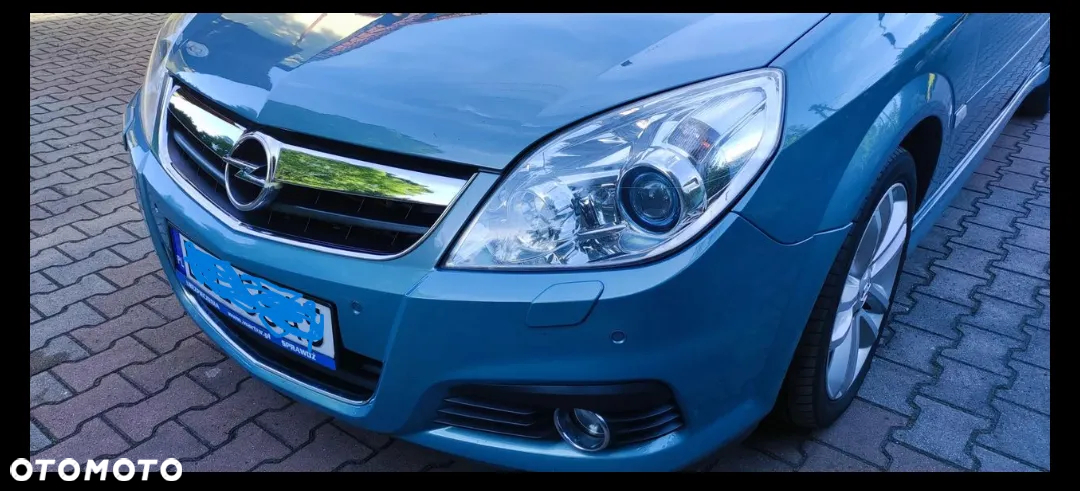 Opel Signum 2.8 V6 Cosmo - 2