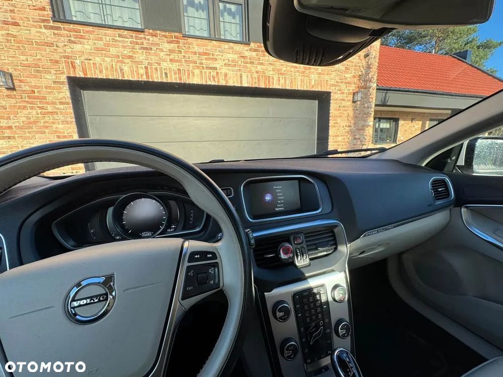 Volvo V40 - 14