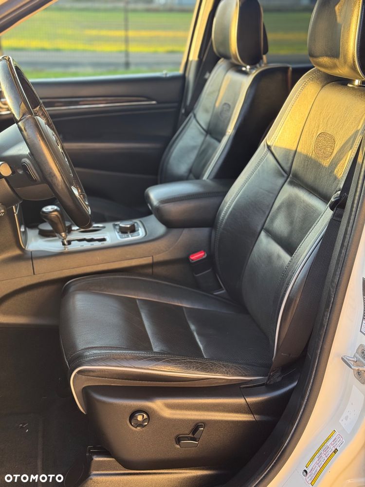 Jeep Grand Cherokee 3.0I CRD Overland Summit - 27