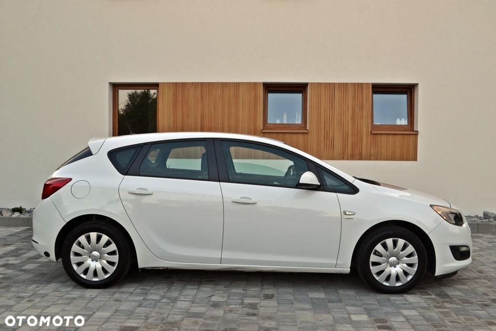 Opel Astra - 6