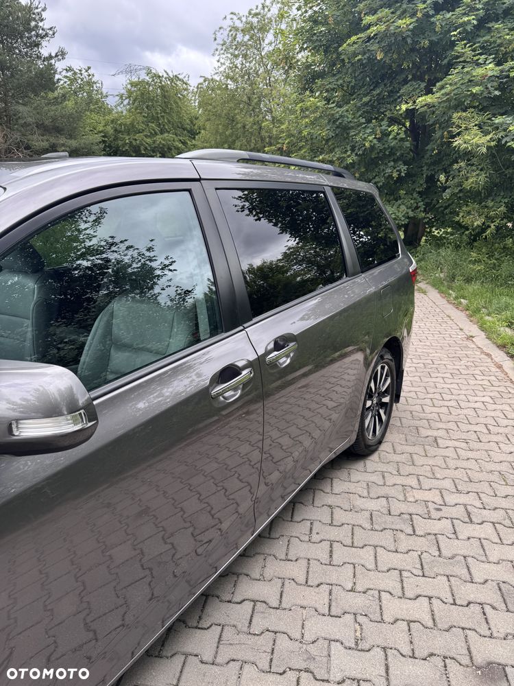 Toyota Sienna 3.5 V6 Limited AWD - 16