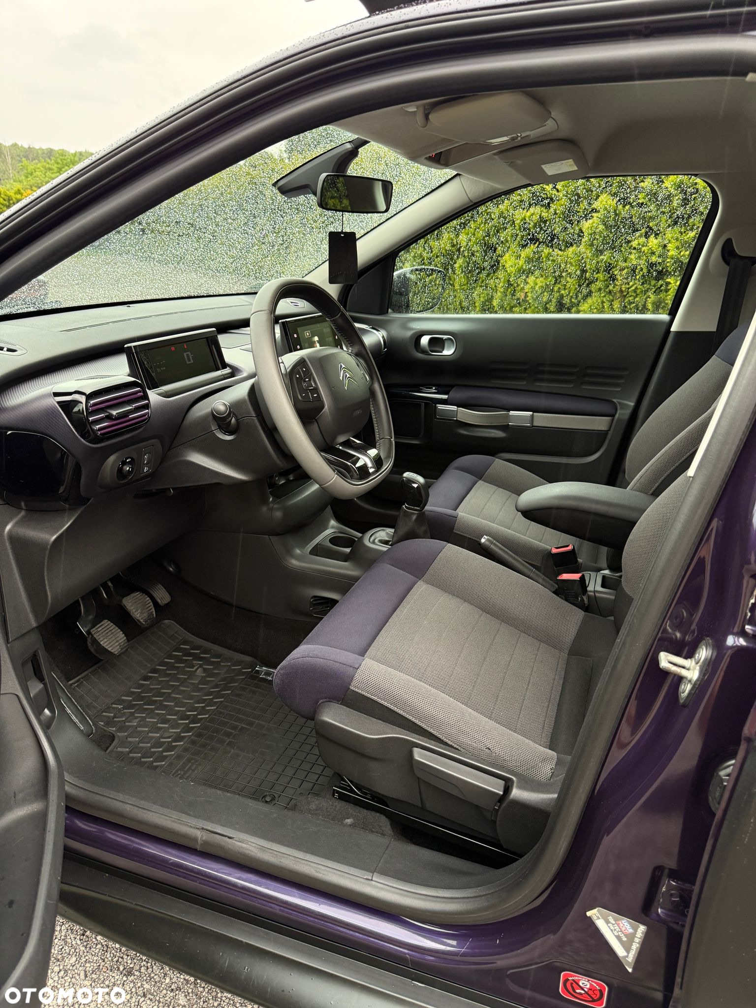 Citroën C4 Cactus 1.2 PureTech Shine S&S - 24