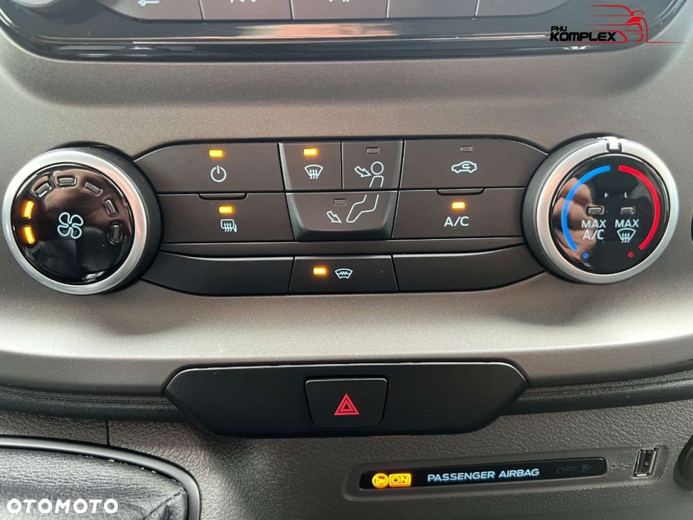 Ford Transit Custom - 16