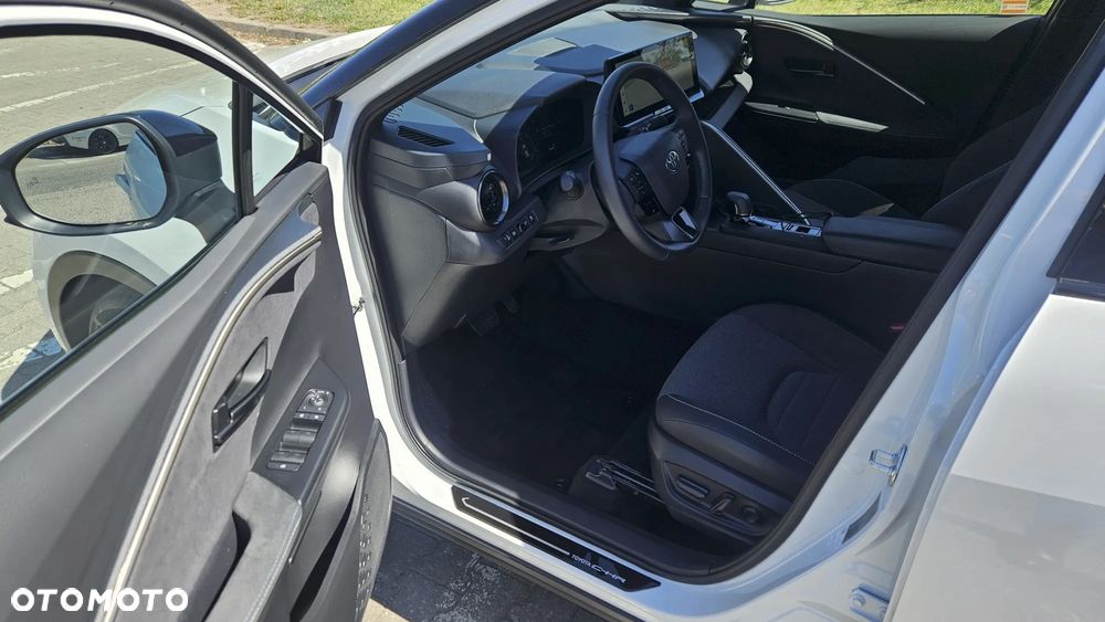 Toyota C-HR 1.8 Hybrid Executive - 16