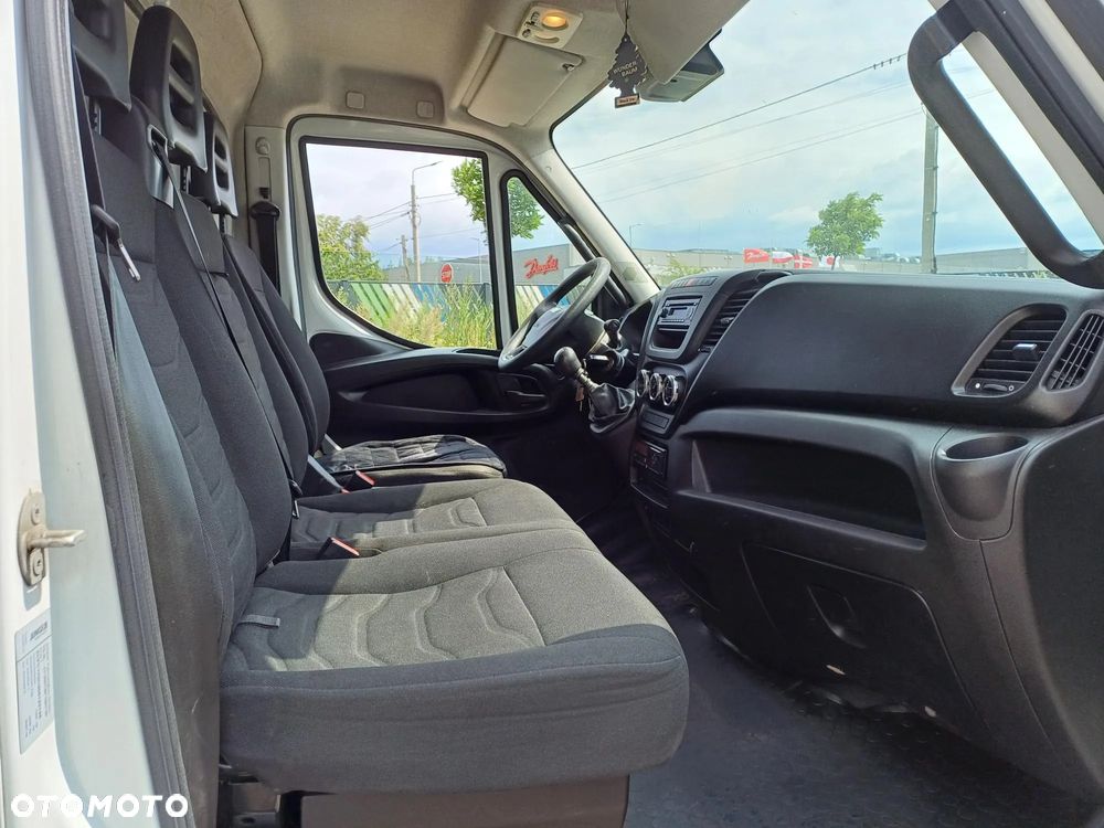Iveco 70C17 - 26