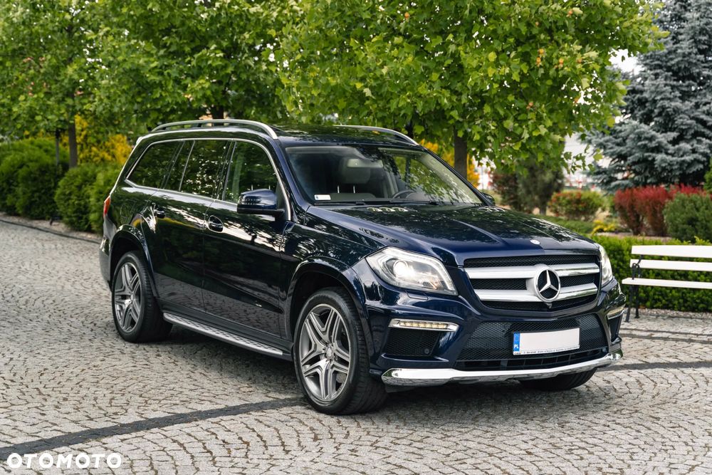 Mercedes-Benz GL 350 BlueTec 4-Matic - 3